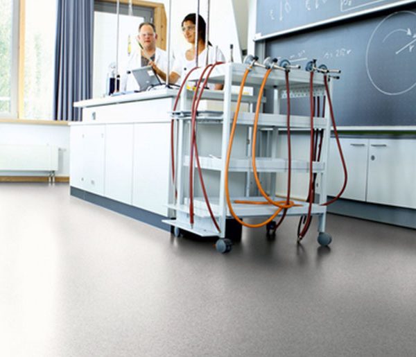 Primo Safe.T is a barefoot suitable safety floor, for wet and dry areas.