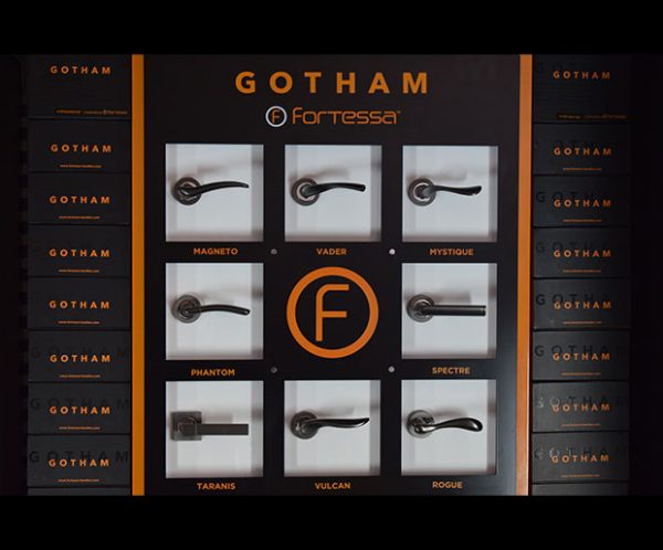 fortessa gotham stand with eight gotham handles and box sets